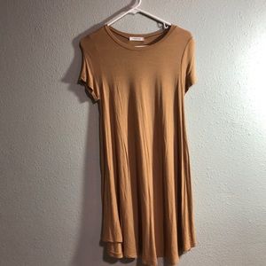 Knee length T-shirt dress.